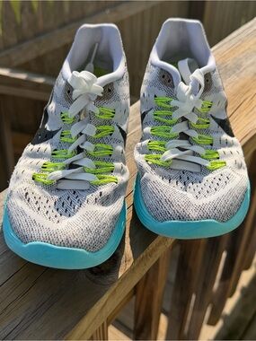 Nike LunarTempo Women’s Running Shoes White Aqua Volt Size 7.5